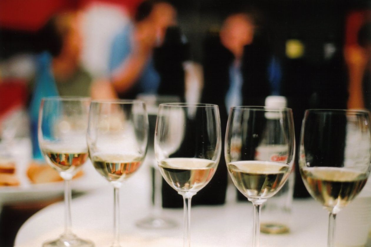 Wine Connoisseur- Gifts-Tours-Memberships