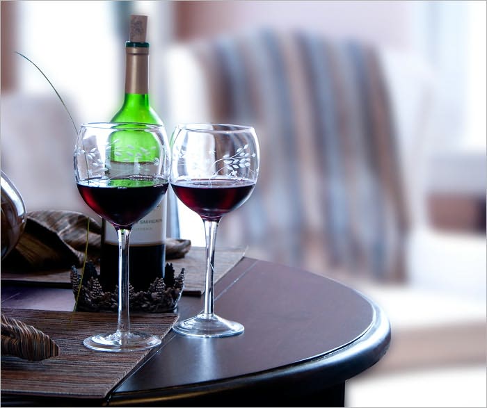 How to Make Perfect Homemade Wines: The Guide that Will Literally Stops You from Ever Buying Wine Again