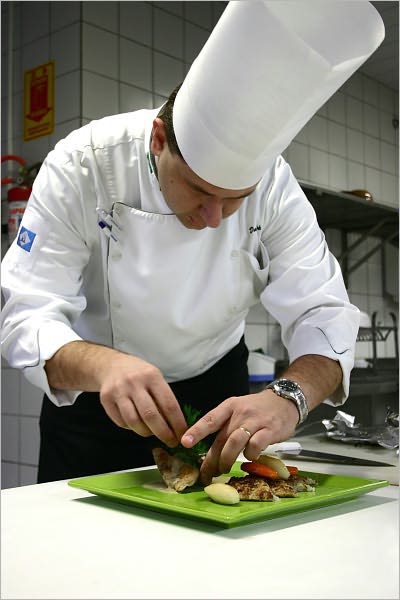 101 Tips and Techniques to Become A Great Chef at Home