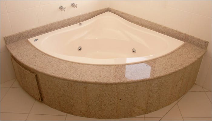Hot Tub, Spa and Whirlpool Buyers Guide