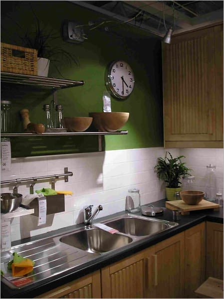 How to Decorate Your Kitchen The Easy Way and Make Your Neighbor Envy
