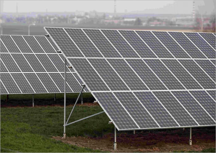 Solar Powered Home: The Secret of Using Free Energy to Tons of Money