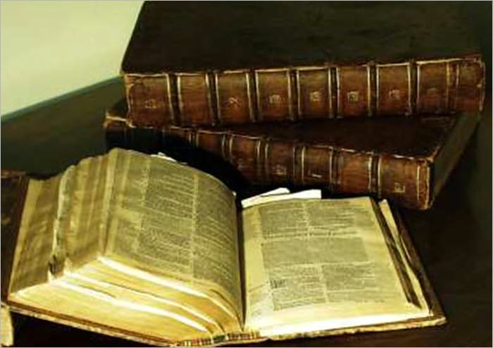 101 Contradictions In The Bible - 1.Who incited David to count the fighting men of Israel? 2.In that count how many fighting men were found in Israel? 3. How many fighting men were found in Judah? ...more
