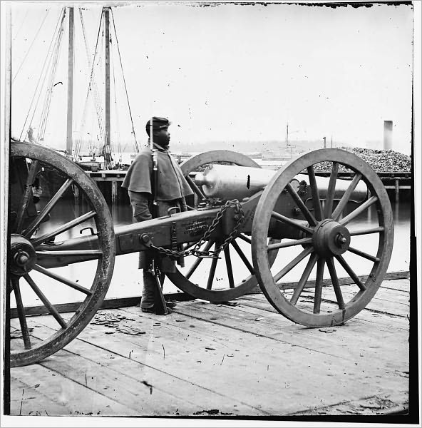 AFRICAN AMERICAN PATRIOTISM IN THE AMERICAN REVOLUTION: A COMPLETE HISTORY & African Americans Service During the Civil War: A Photo History