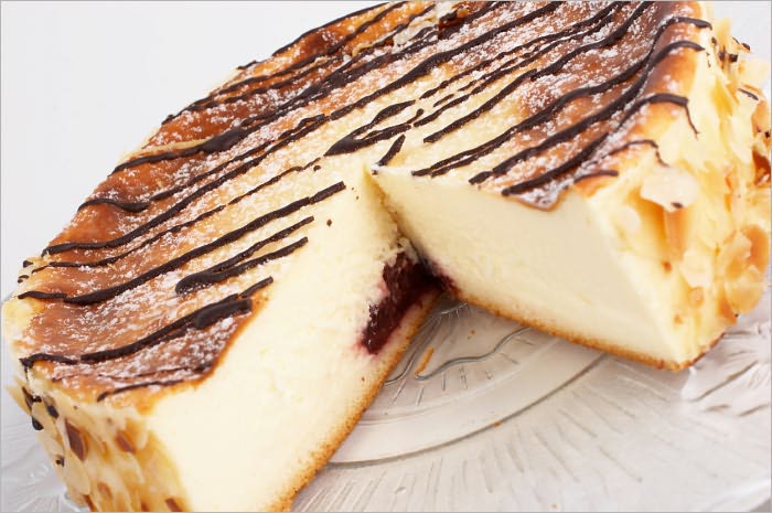 90 Delicious Cheesecake Recipes