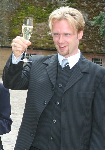 How to Deliver the Funny Unforgetable Wedding Speech