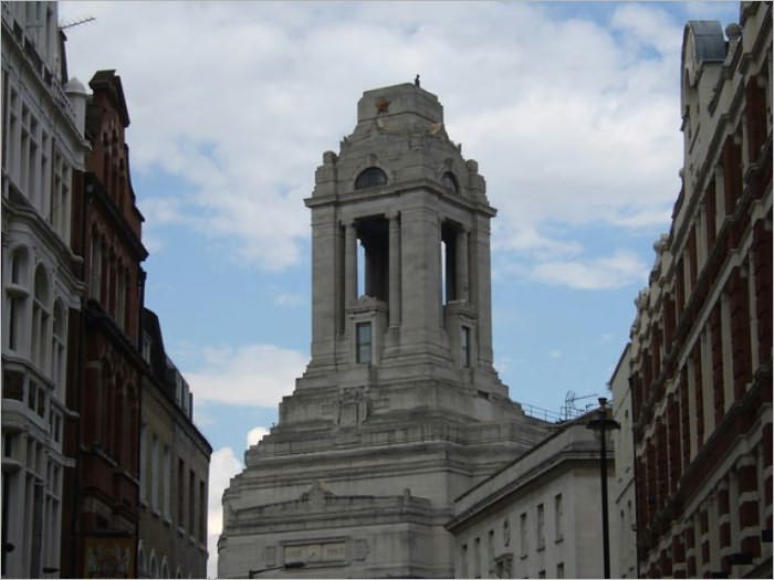 The Symbolism of Freemasonry (Illustrated)