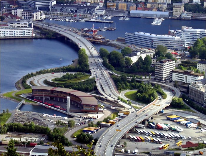 How to Make Money Using Transportation Related Business