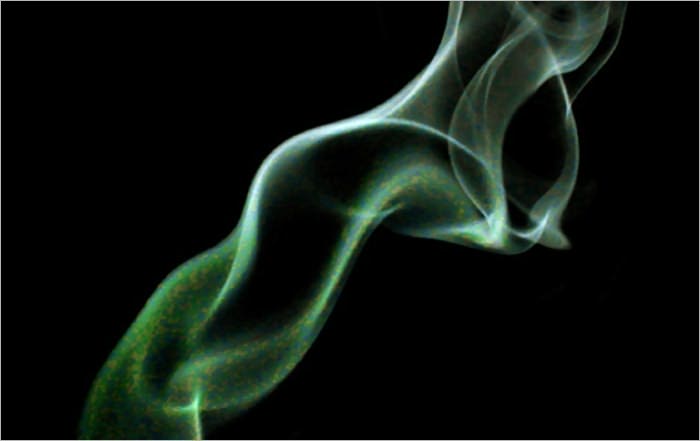 The Social History of Smoking (Illustrated)