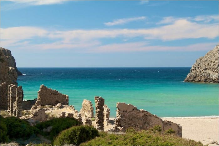 A Fantasy of Mediterranean Travel (Illustrated)