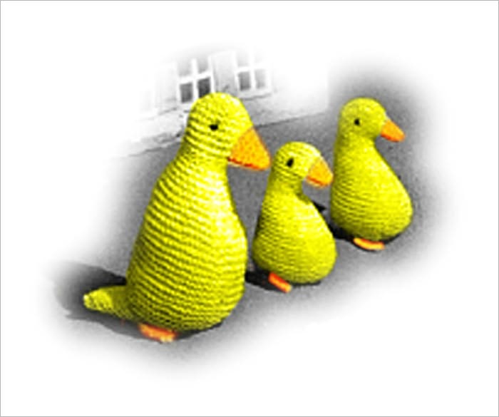 Duck and Ducklings Knitting Patterns - Stuffed Duck Pattern (#109)