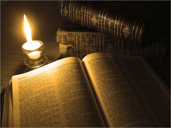 SELF-PUBLISHING: UNDERSTANDING ITS WORLD AND YOUR INDEPENDENCE