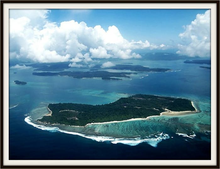 The Wreck on the Andamans (Illustrated)