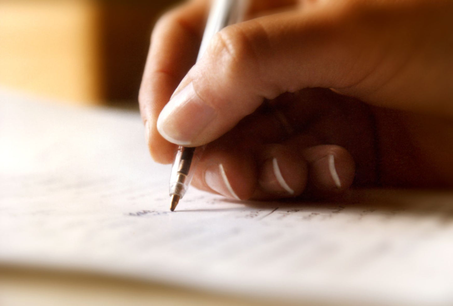 How To Write Articles That Sell Learn How to Find Them-Market Them-And Where And How To Sell Them