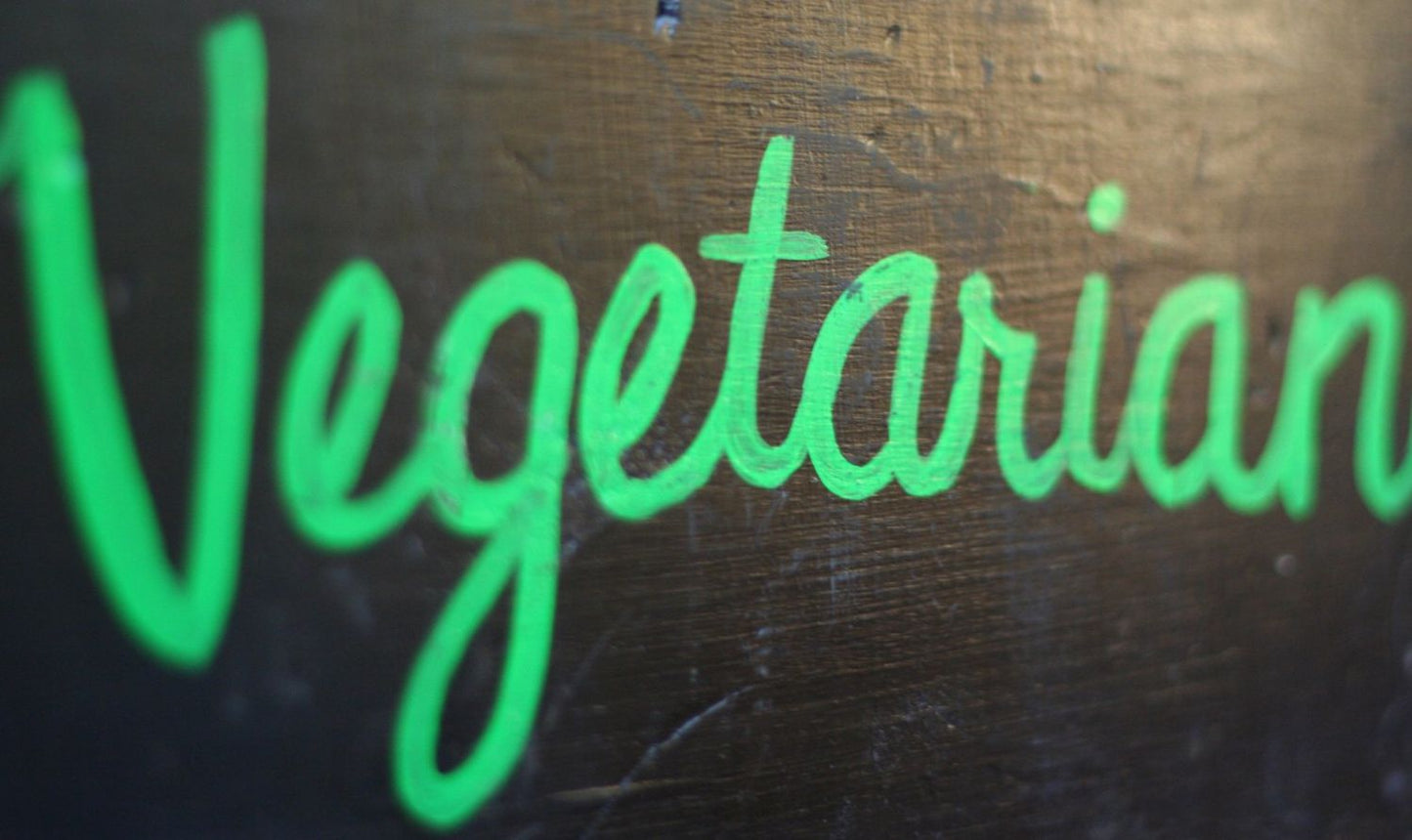 The Easy Way To Goin All Veggies A Guide to Becoming a Vegetarian