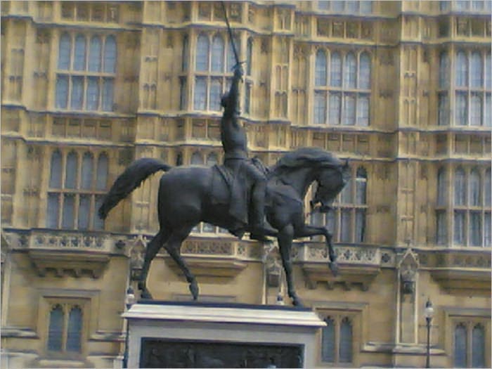 Richard I (Illustrated)