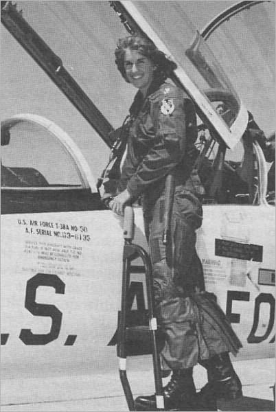 Connie Engle – First Woman to Earn U.S. Air Force Pilot Wings