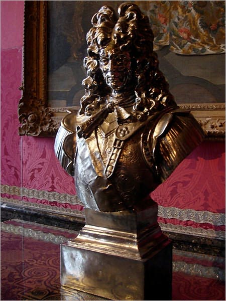 Louis XIV (Illustrated)