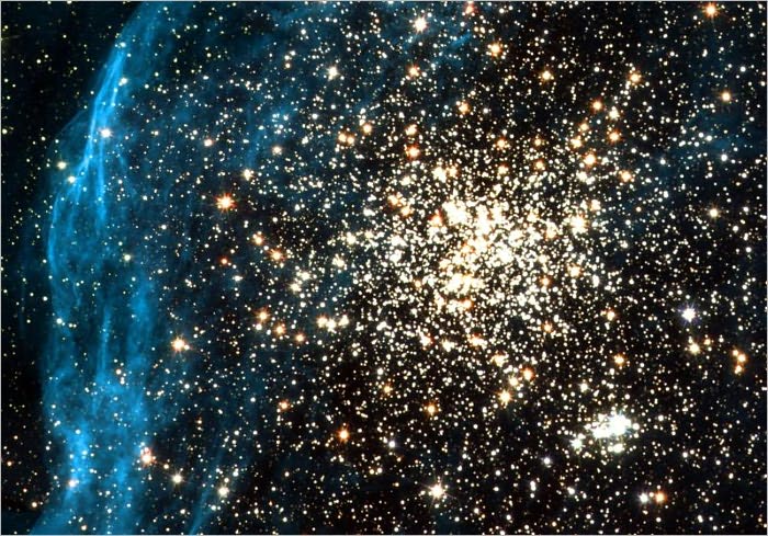 Hubble Snaps Picture of Remarkable Double Cluster