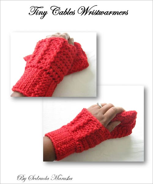 Tiny Cables Wristwarmers