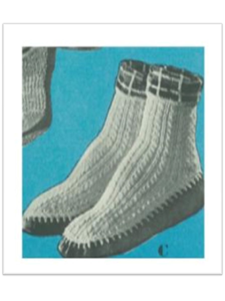 PATTERN #2438 AFTER SKI SLIPPERS VINTAGE KNITTING