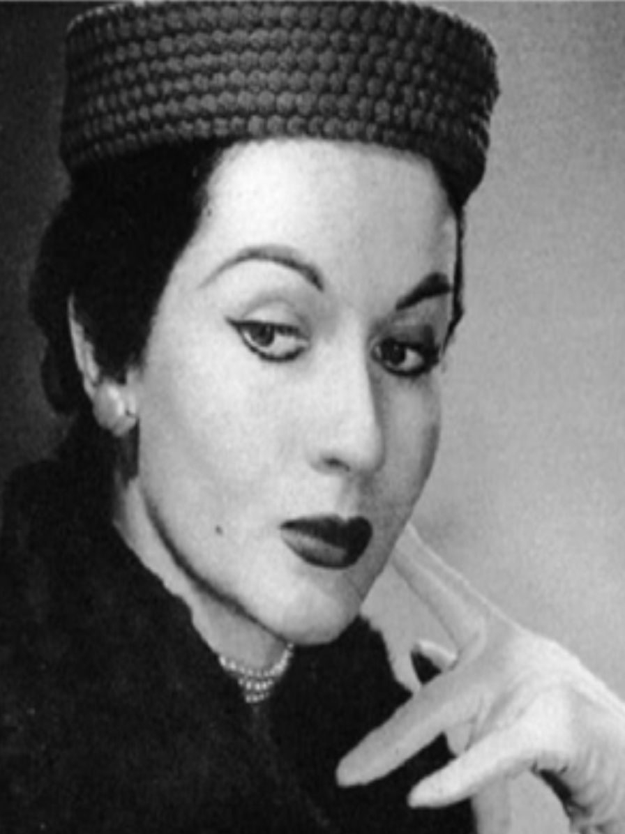 PATTERN #2460 THE CROCHETED PILL BOX VINTAGE CROCHET