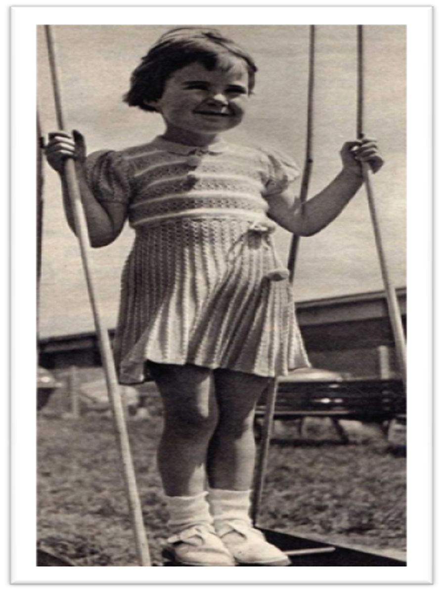 PATTERN #2136 CHILD'S DRESS VINTAGE KNITTING