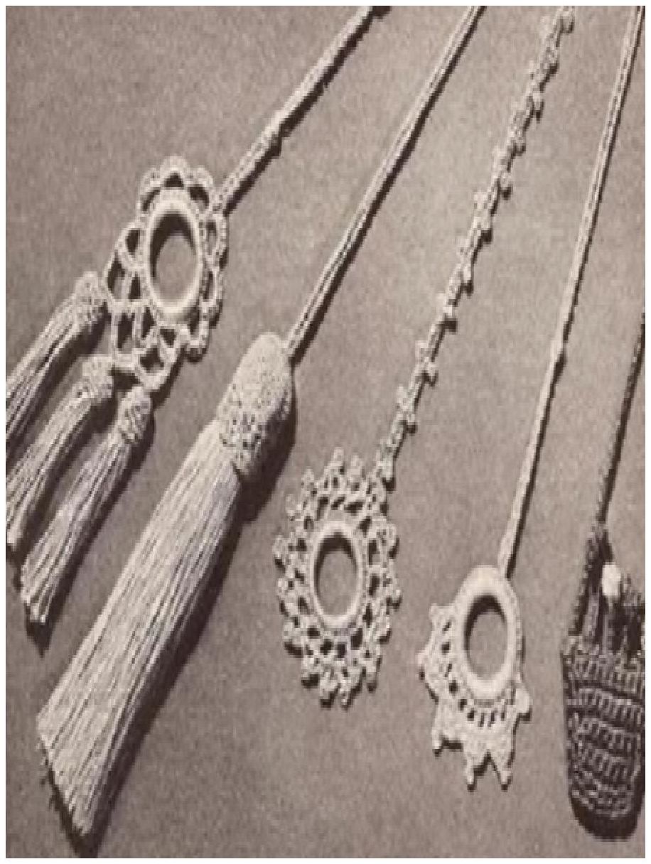 PATTERN #0827 CURTAIN PULLS VINTAGE CROCHET