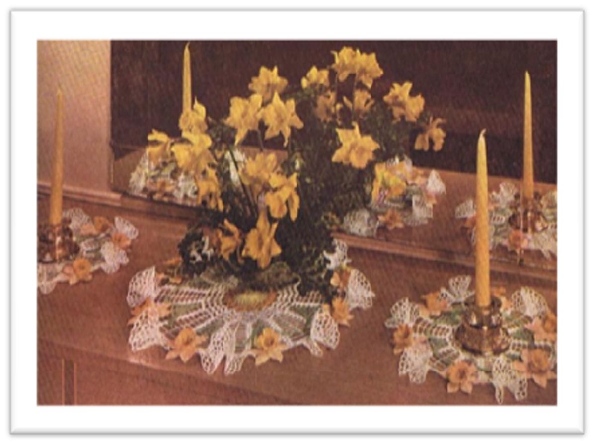 PATTERN #2590 DAFFODIL BUFFET DOILY SET VINTAGE CROCHET