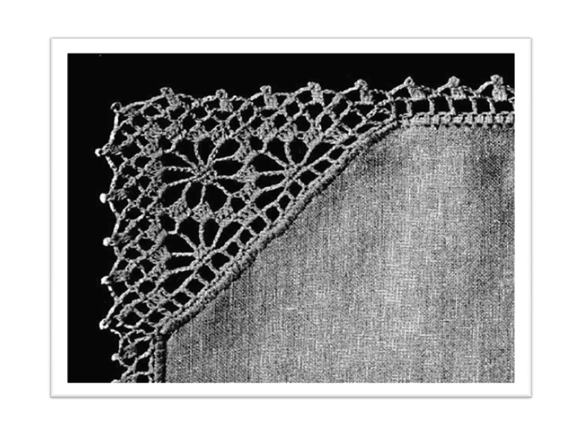 PATTERN #2623 TRIANGLE CORNER VINTAGE CROCHET