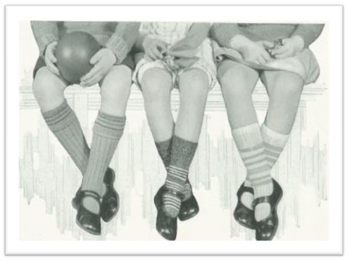 PATTERN #0898 THREE SOCKS VINTAGE KNITTING
