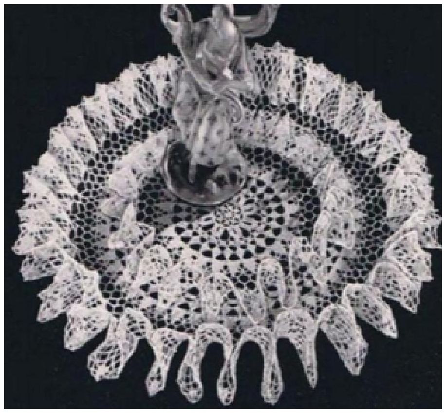 PATTERN #1003 DOUBLE RUFFLE DOILY VINTAGE CROCHET