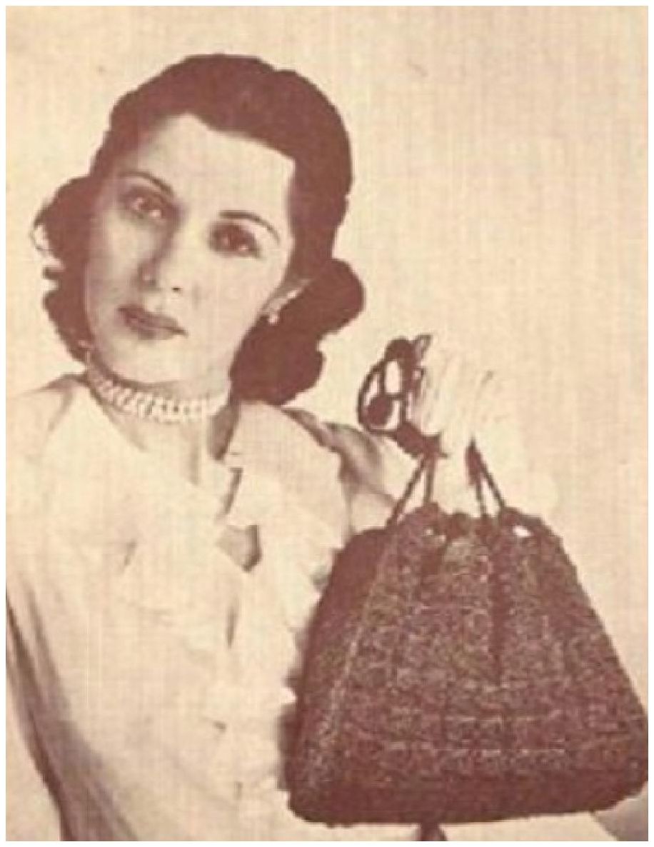 PATTERN #1049 SQUARE DRAW STRING VINTAGE CROCHET