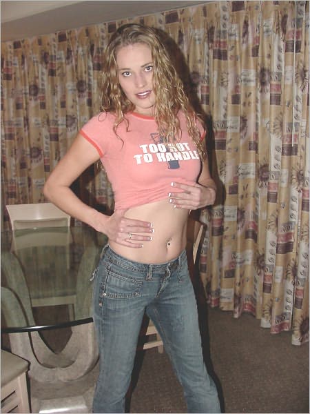 Virtual Girlfriend Milani - Nude and Too Hot to Handle