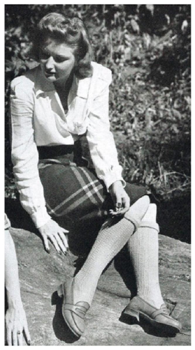 PATTERN #1437 CALOTA LONG AND KNEE-LENGTH STOCKINGS VINTAGE KNITTING