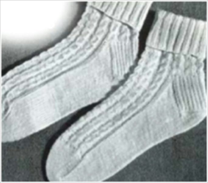 PATTERN #1632 JADA CABLE ANKLETS VINTAGE KNITTING