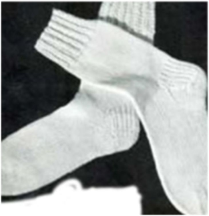 PATTERN #1641 MEN'S TENNIS SOCKS VINTAGE KNITTING
