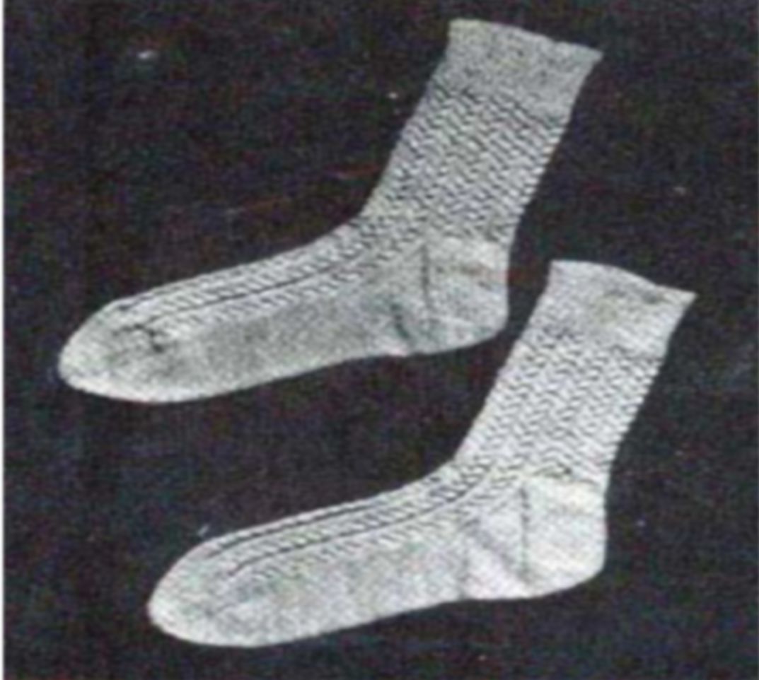 PATTERN #1665 JIM'S SHORT CABLE SOCKS VINTAGE KNITTING