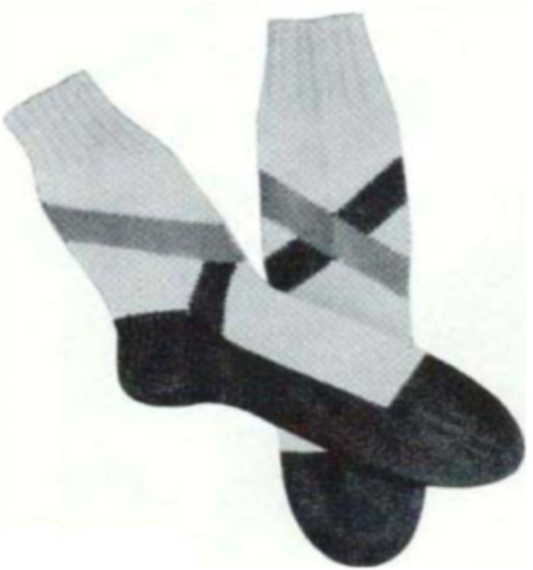 PATTERN #1669 SKI SOCKS WITH CROSS BANDS VINTAGE KNITTING