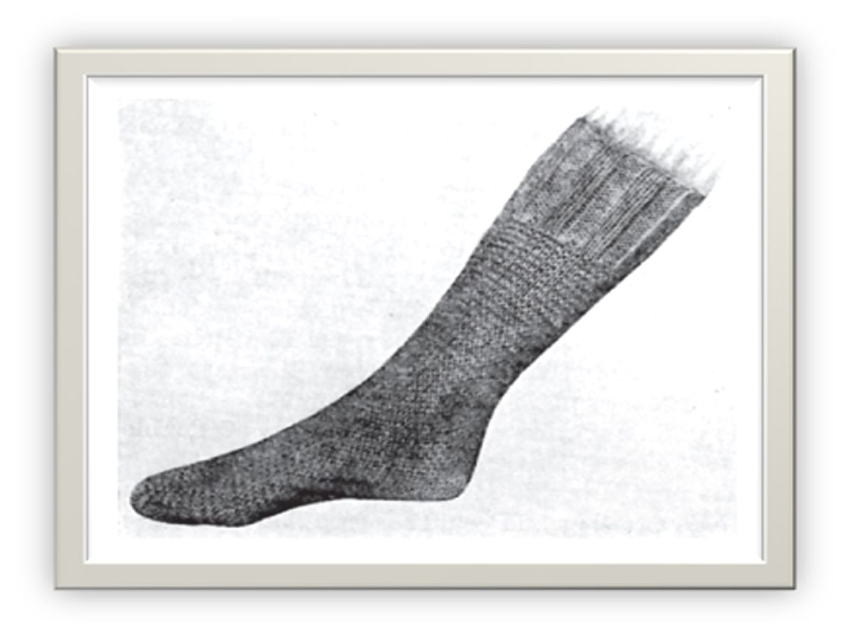 PATTERN #1544 BED SOCKS VINTAGE KNITTING