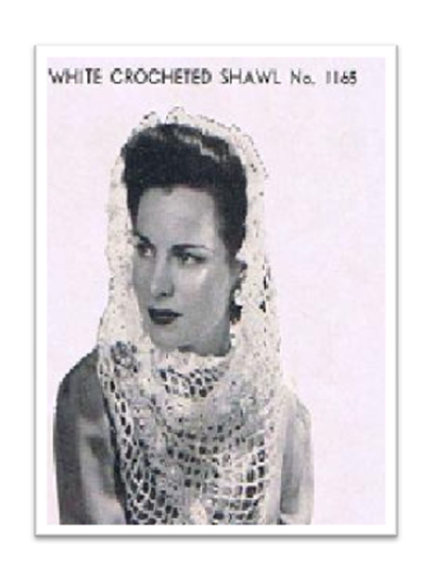 PATTERN #1551 WHITE CROCHETED SHAWL VINTAGE CROCHET