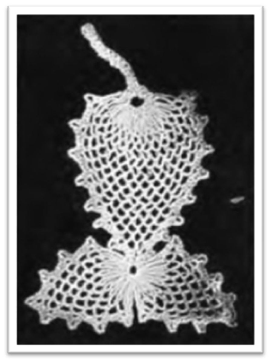 PATTERN #1558 FINE CROCHET MEDALLION VINTAGE CROCHET