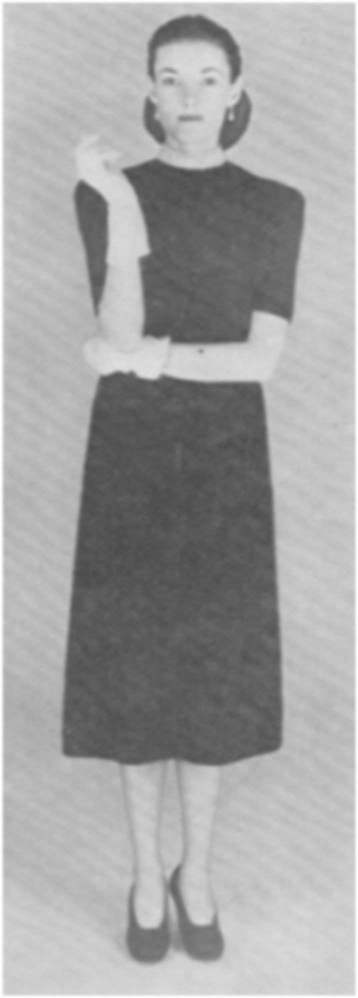 PATTERN #1927 BASIC, ONE-PIECE VINTAGE KNITTING