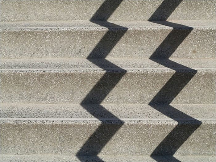 How to Get on in the World A Ladder to Practical Success (Illustrated)