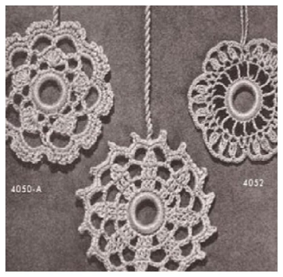 PATTERN #0543 CURTAIN PULLS VINTAGE CROCHET
