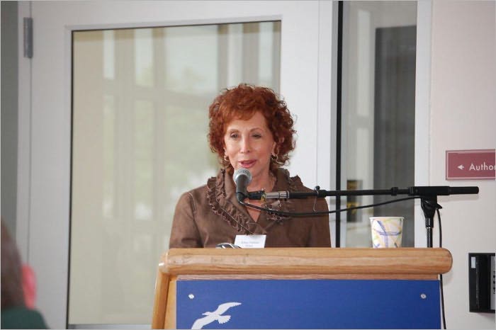 Great Women in Aviation - Arlene Feldman FAA's First Female Regional Administrator