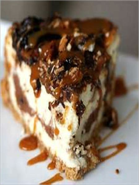 TURTLE CHEESECAKE Recipe ~ Chocolate PECANS Caramel