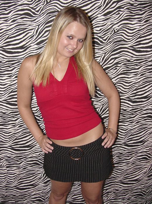 Sassy Sexy Trina - Red Hot Teen (erotic nude photography)