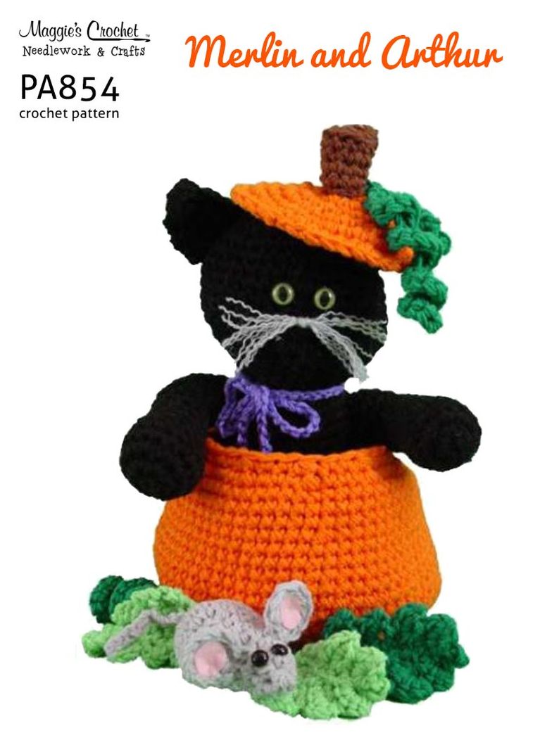 PA854-R Merlin and Arthur Crochet Pattern