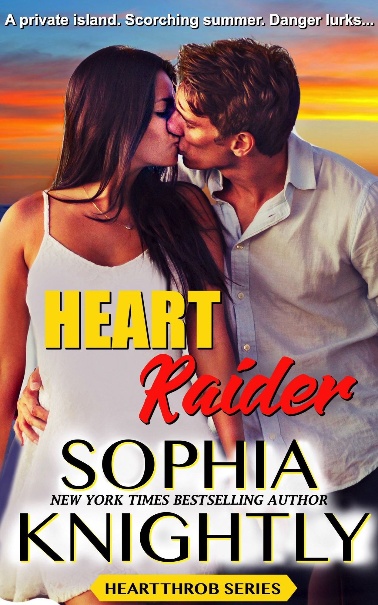 Heart Raider (Alpha Romance, Heartthrob Series Book 1)